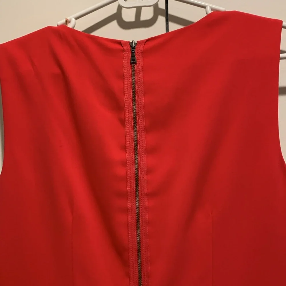 Tahari women’s dress - Picture 5 of 9